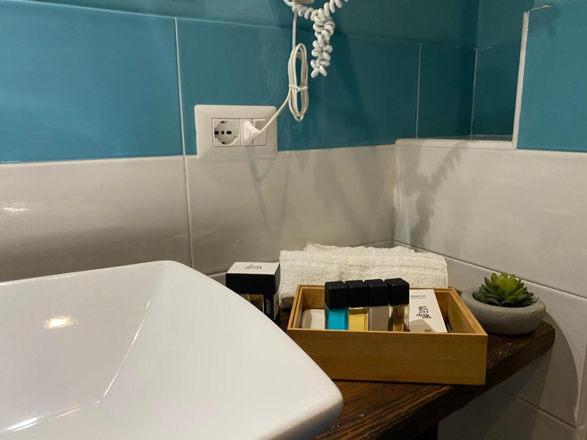 Hotiday Room Collection - Napoli Botanique Екстериор снимка