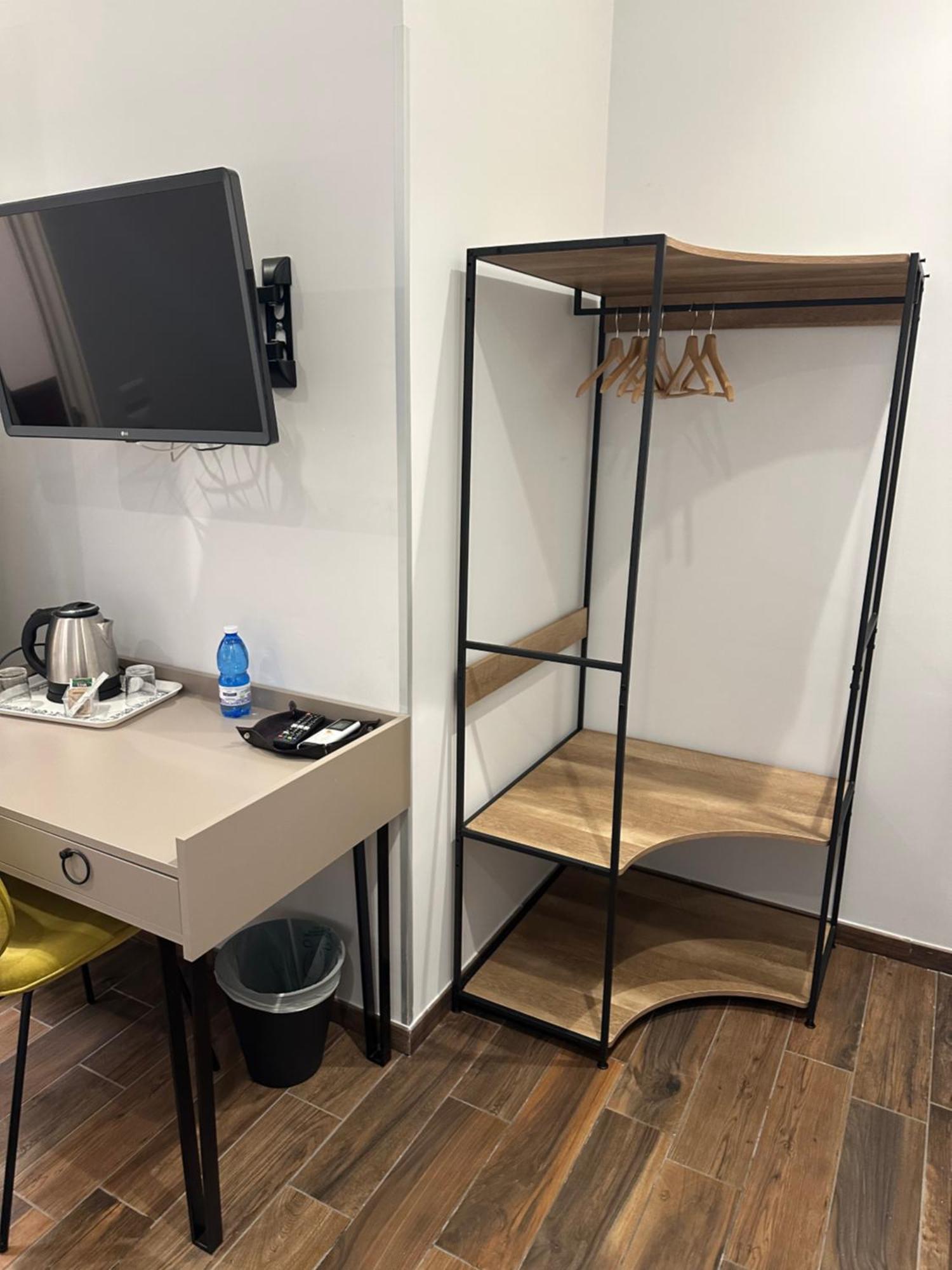 Hotiday Room Collection - Napoli Botanique Екстериор снимка